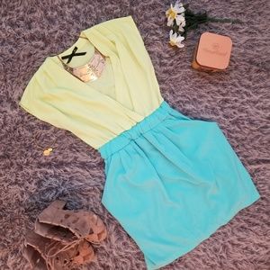 Ali & Kris Two Toned Dress w/Side Pockets